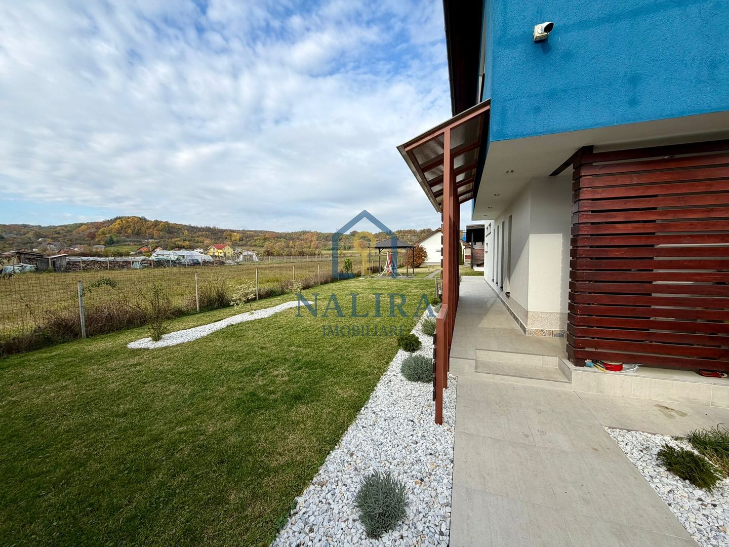 Casă superbă Remetea Chioarului - Poză 19