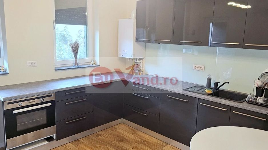 De vânzare casă premium tip duplex,  vedere spre Lacul Brates - Poză 19