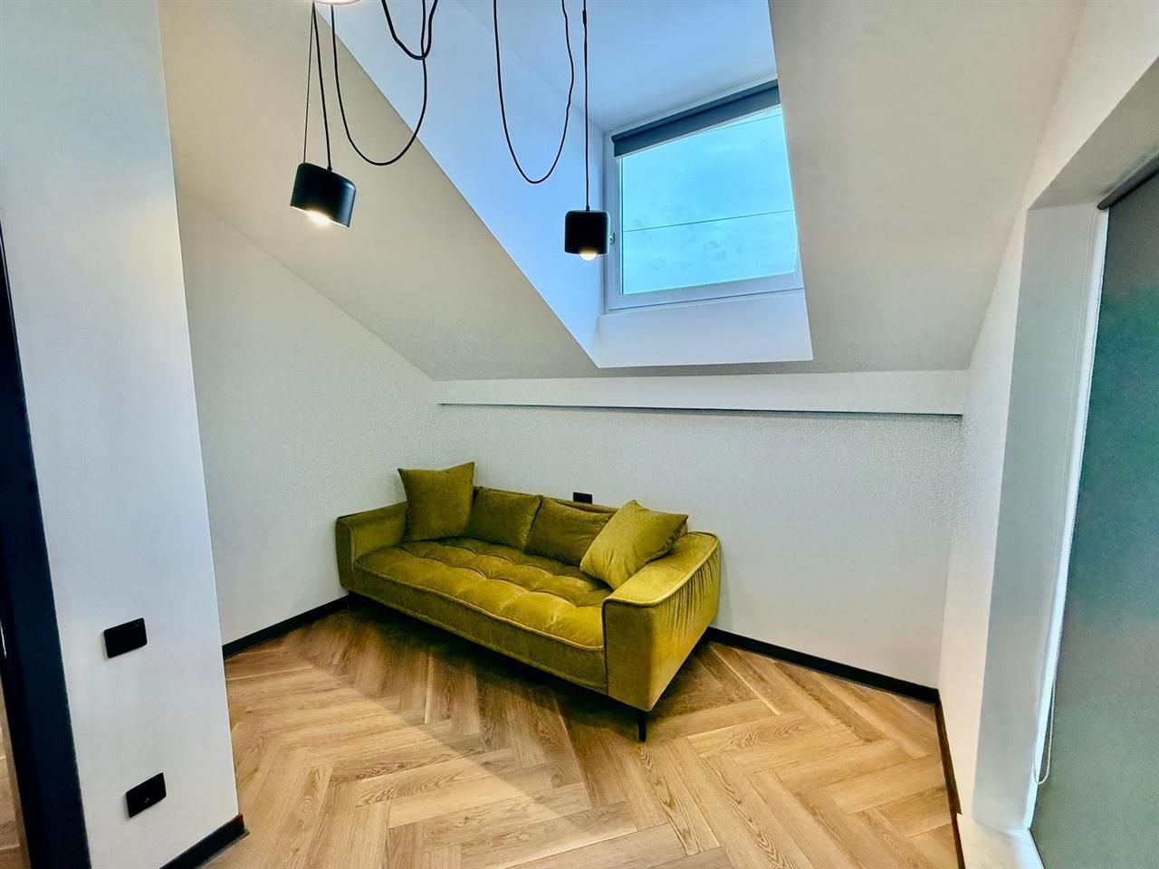 Apartament finisat LA CHEIE 3 camere. Sibiu - Poză 5