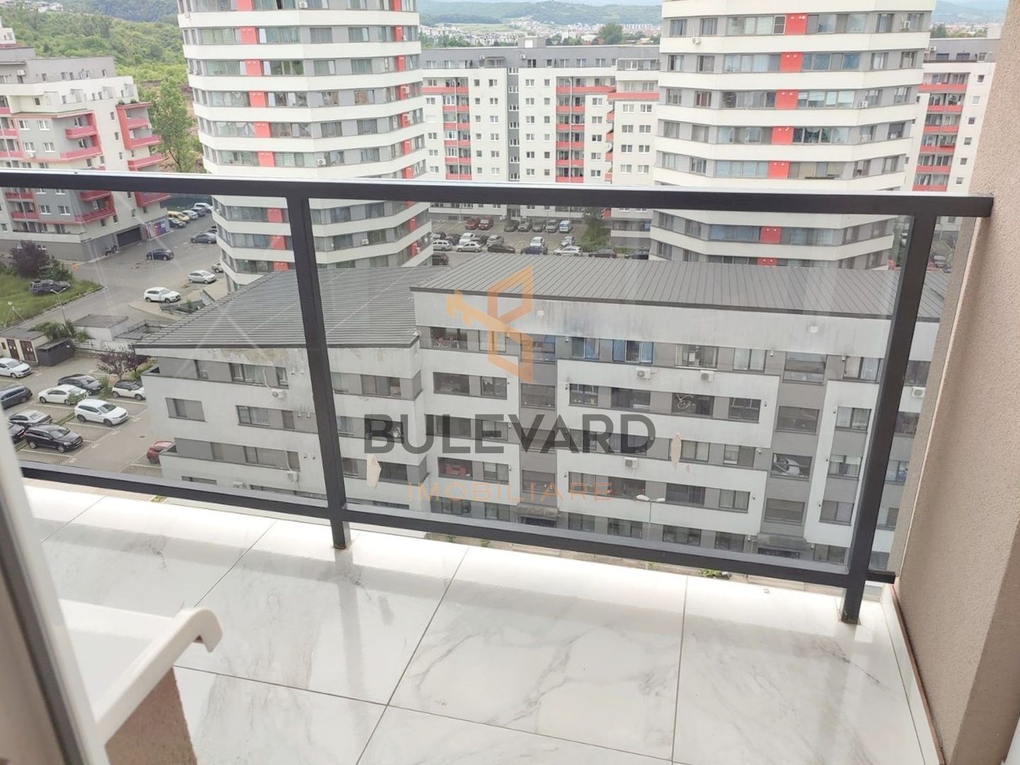 Apartament 2 camere + parcare, zona Metro! - Poză 8
