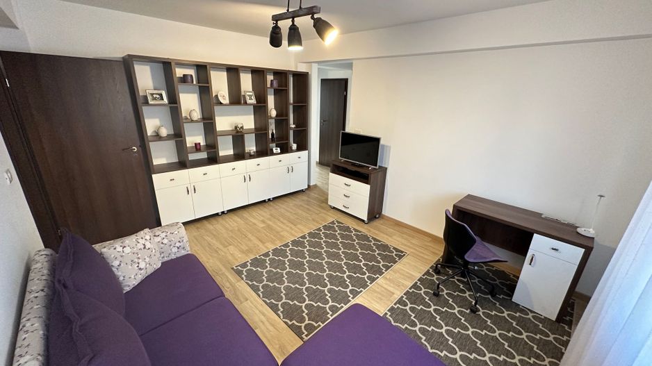 Apartament 3 camere zona Piața Victoriei - Poză 1