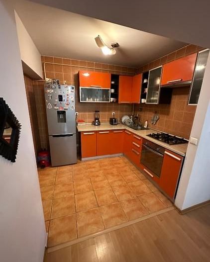 De inchiriat apartament cu 2 camere Complex Privilege, etaj1/13, 400 E - Poză 4
