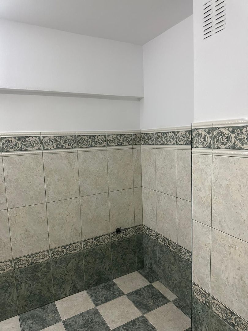 ageuropa.ro vinde apt. cu 4 cam. RENOVAT, 106mp, etaj 1 în zona SOARELUI. - Poză 10