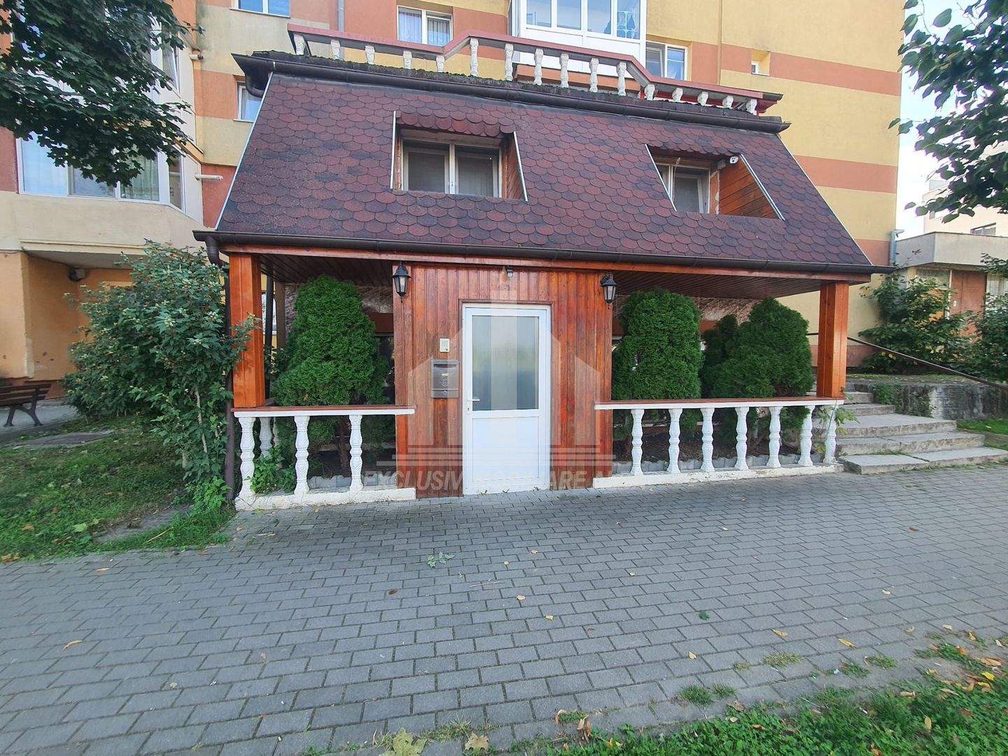 Spatiu comercial de vanzare, Tolstoi - Poză 3