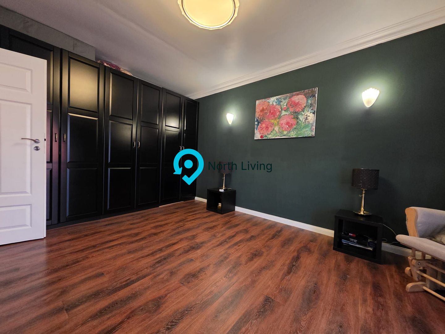 Casa 4 camere + curte 300 mp Tunari - Poză 7