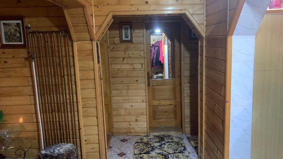 APARTAMENT DE VANZARE 3 CAMERE SIRET - Poză 4