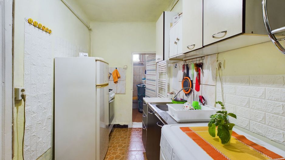 Apartament cu 1 cameră pe Strada Desseanu - Poză 4