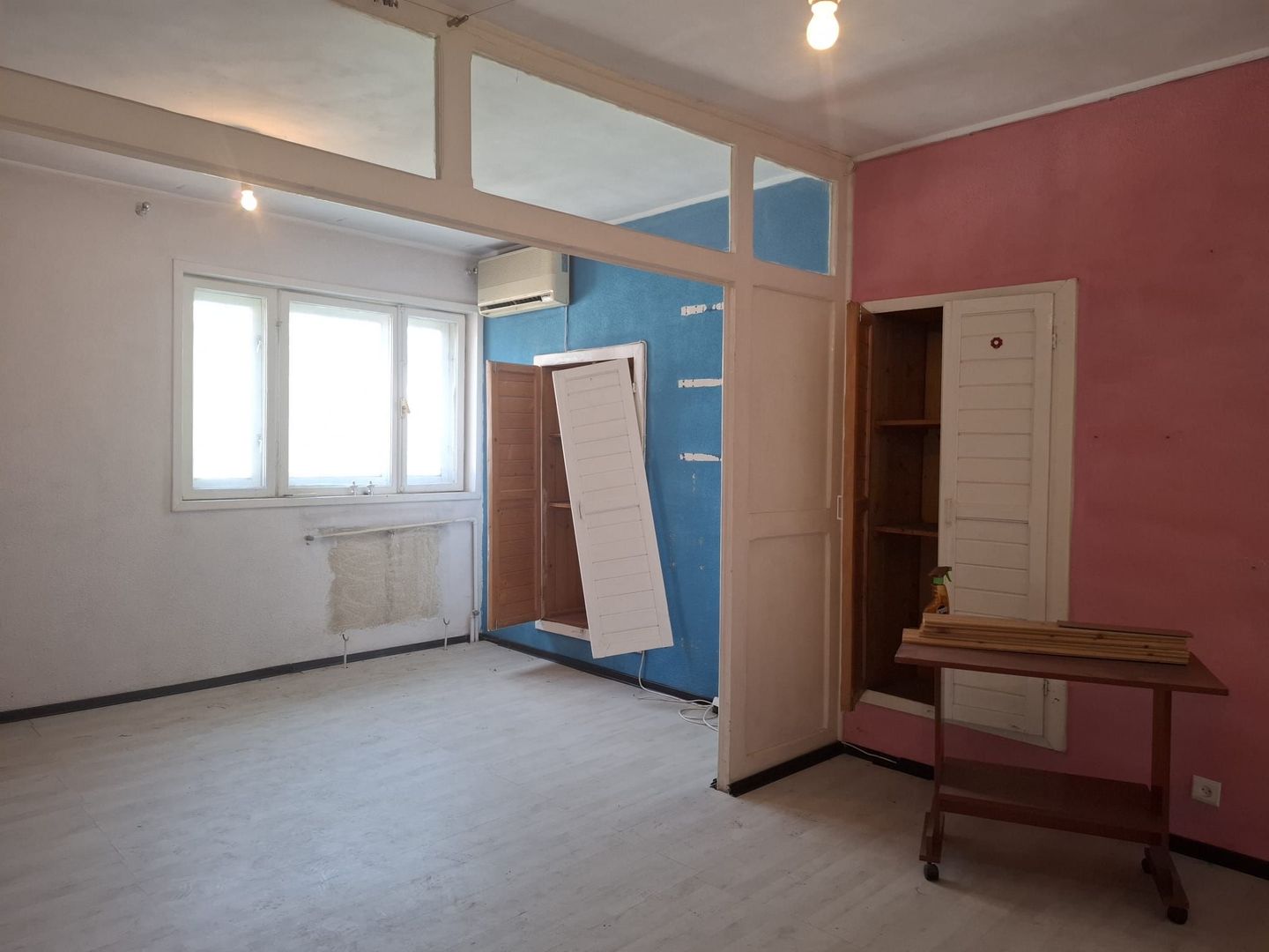 URGENT!, TEREN IN PROPRIETAE, RENOVATA IN 1996, NEGOCIABIL - Poză 2