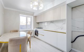 Vânzare casă,  4 camere, strada Alexandru Marinescu, Buiucani - Poză 3