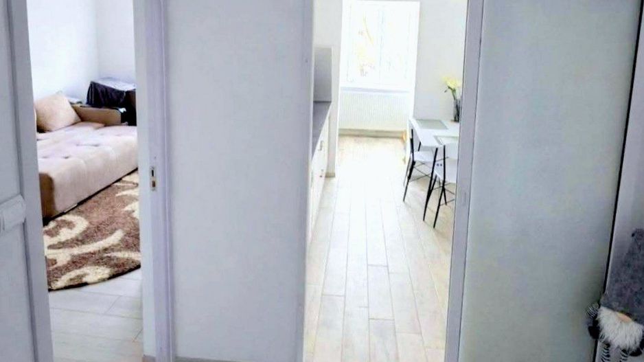 De vanzare apartament cu 2 camere Siderurgistilor Vest - Poză 4