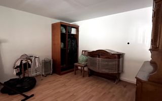 Casa cu anexe si pivniță | Teren intravilan generos | Sannicolau Roman - Poză 5