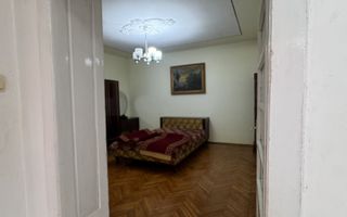 De vânzare Casă în Grădiște, curte + grădină proprie generoasă Arad - Poză 10