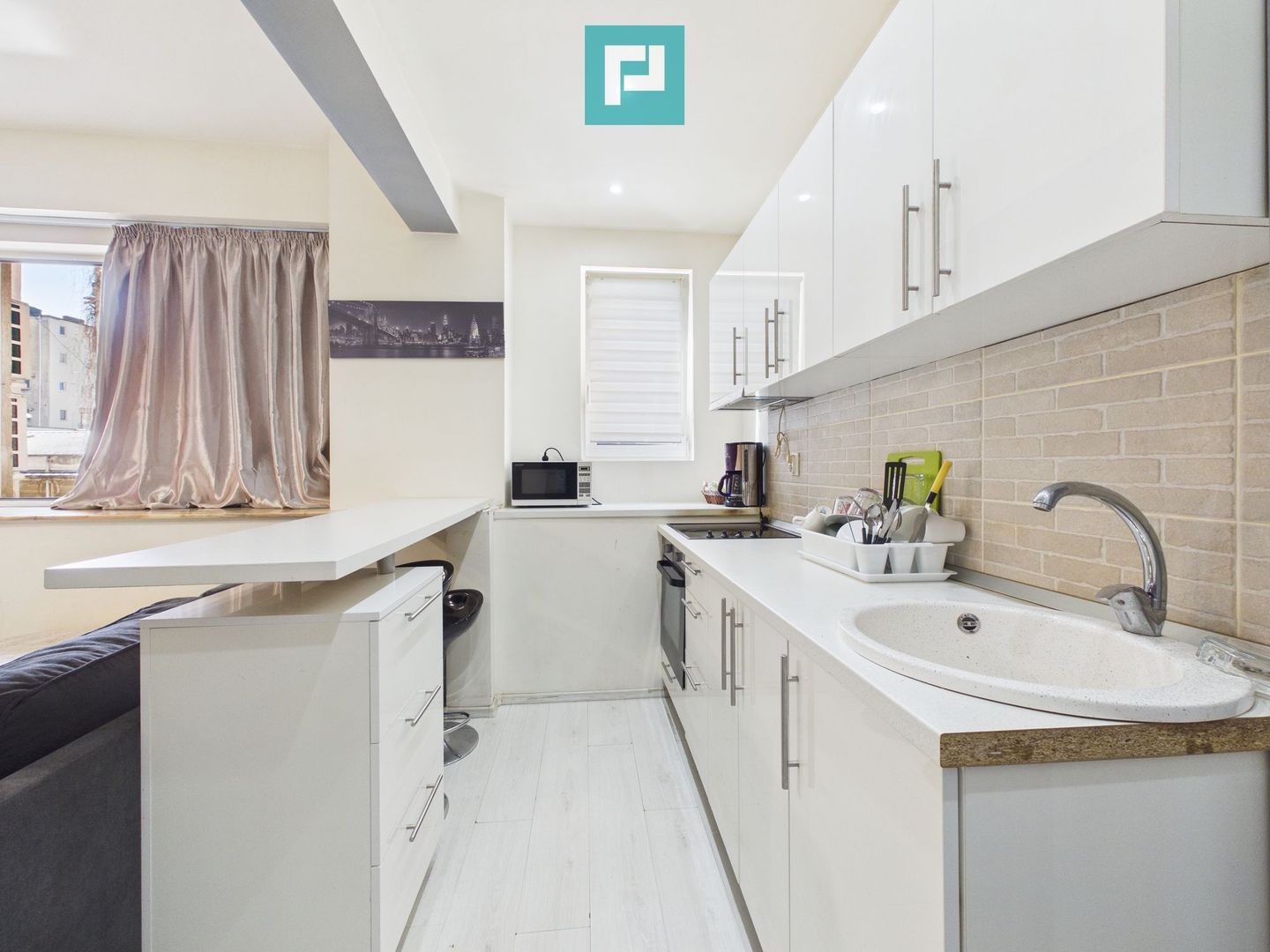 Apartament modern cu 2 camere – Piața Romană - Poză 5