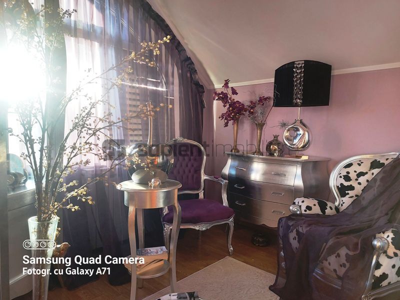 Casa lux cu 5 camere in Rontau - Poză 19