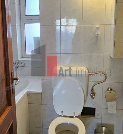 Apartament decomandat, 3 camere, Piața Alba Iulia, complet mobilat și utilat - Poză 10