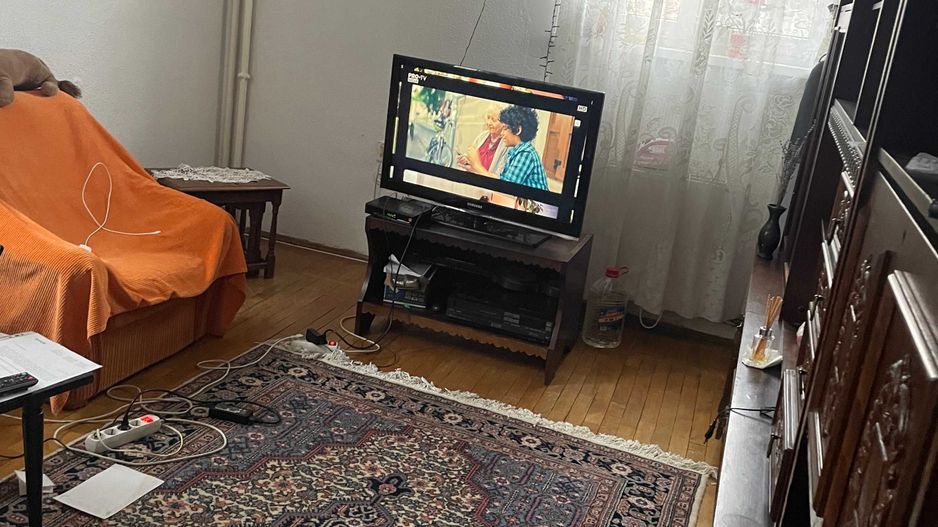 Apartament 4 camere Ferentari 72, blocurile rosii - Poză 3