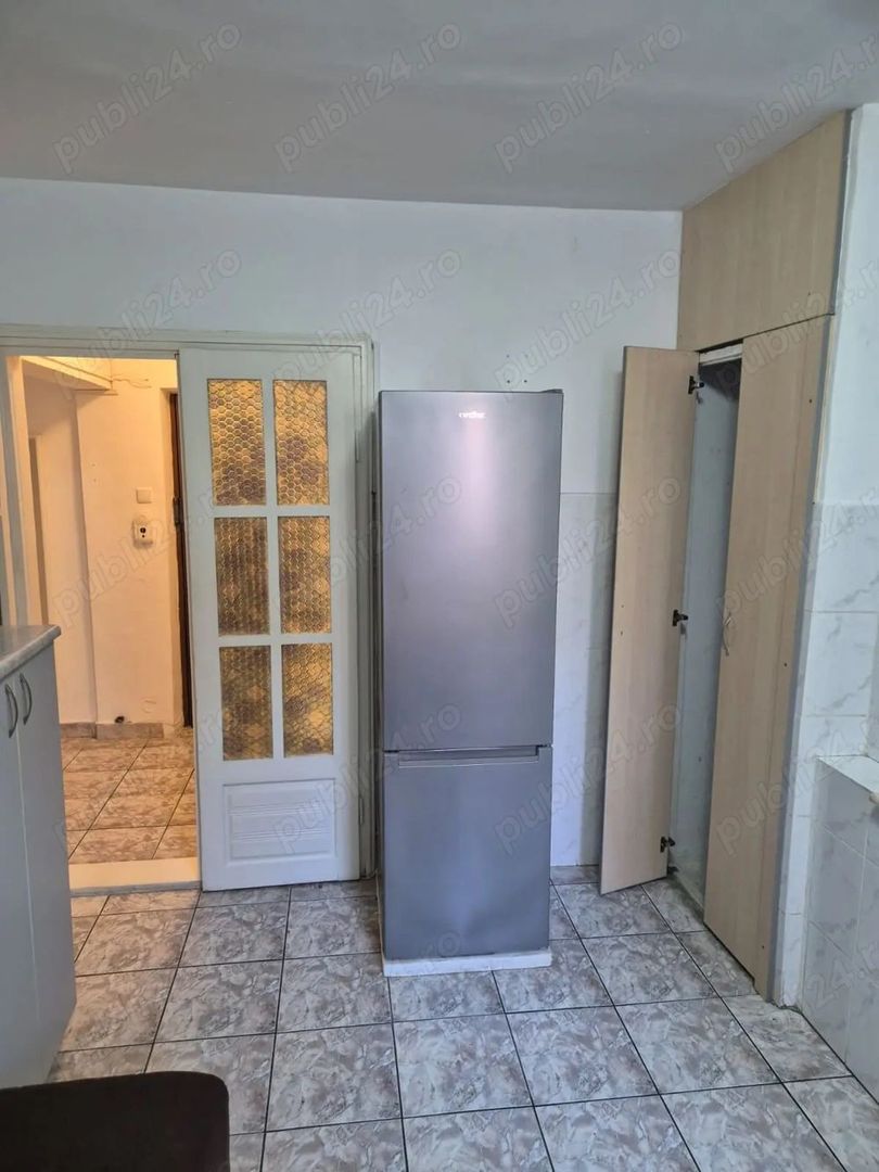 De vanzare apartament 2 camere Drumul Taberei - Poză 5