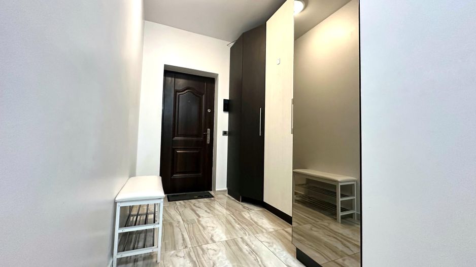 Apartament spatios 4 camere + parcare, pretabil ptr ERASMUS - Poză 12