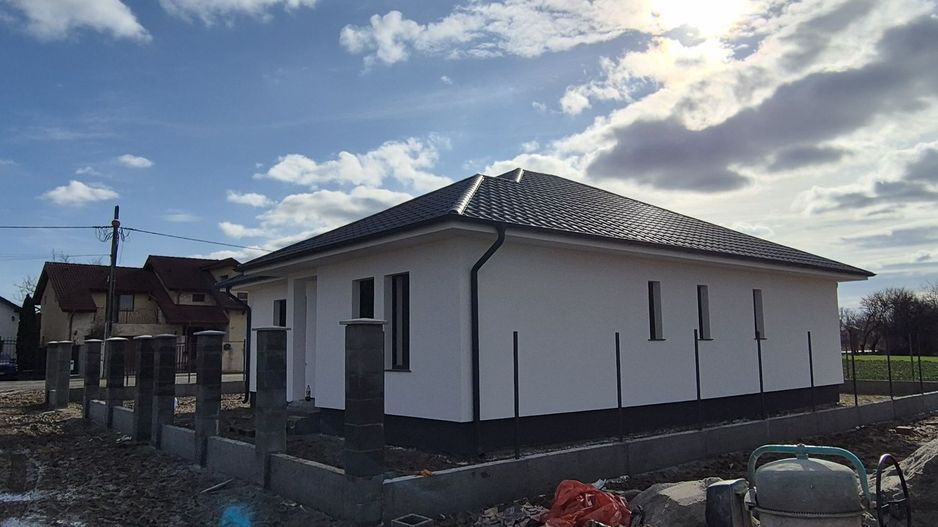 BRASADAS vinde casa 2025 cu 3 dormitoare zona Dara. - Poză 2