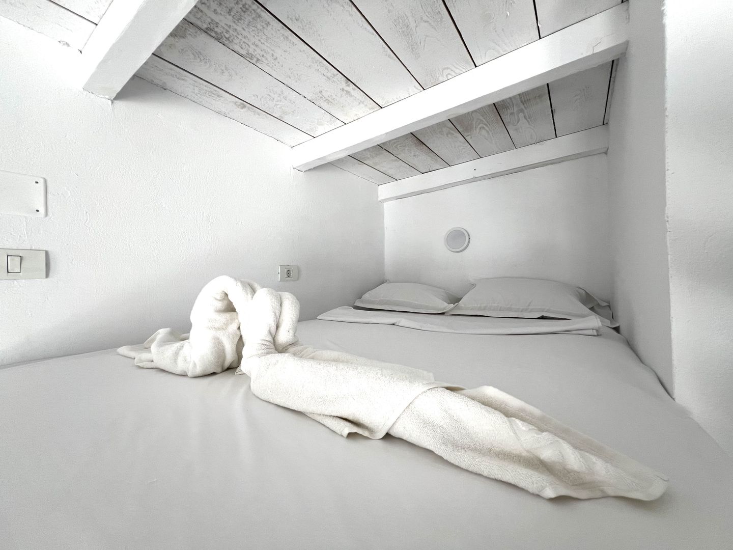 10 Casute Greek Bungalows , Piscina, la Malul Marii, Afacere la Cheie - Poză 16