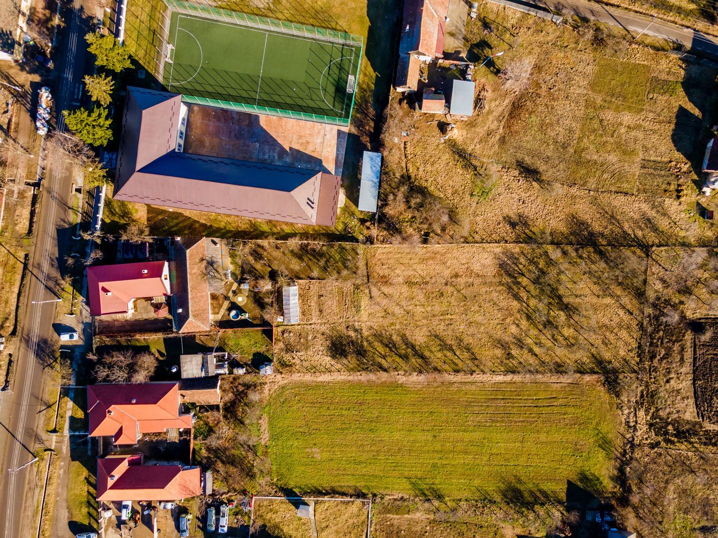 Casă deosebită, în centrul localității Târnova - Poză 10
