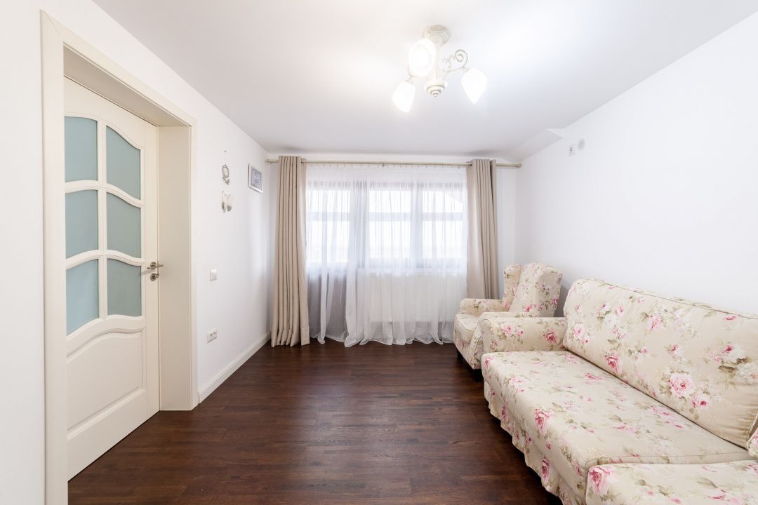 Casa P+M, 120mp utili, teren 477mp, Bradu, AG - Poză 6