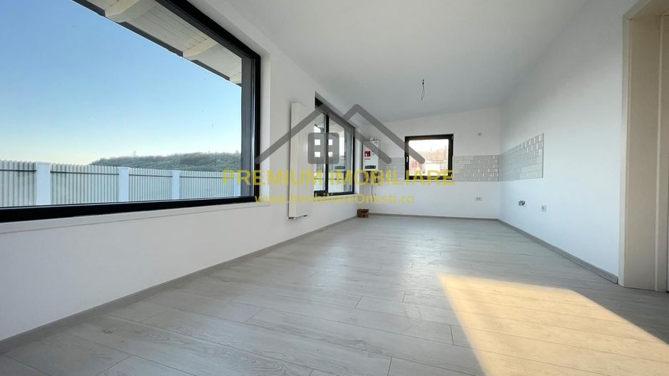 Casa Individuala de Vanzare  - Constructie noua - Poză 8