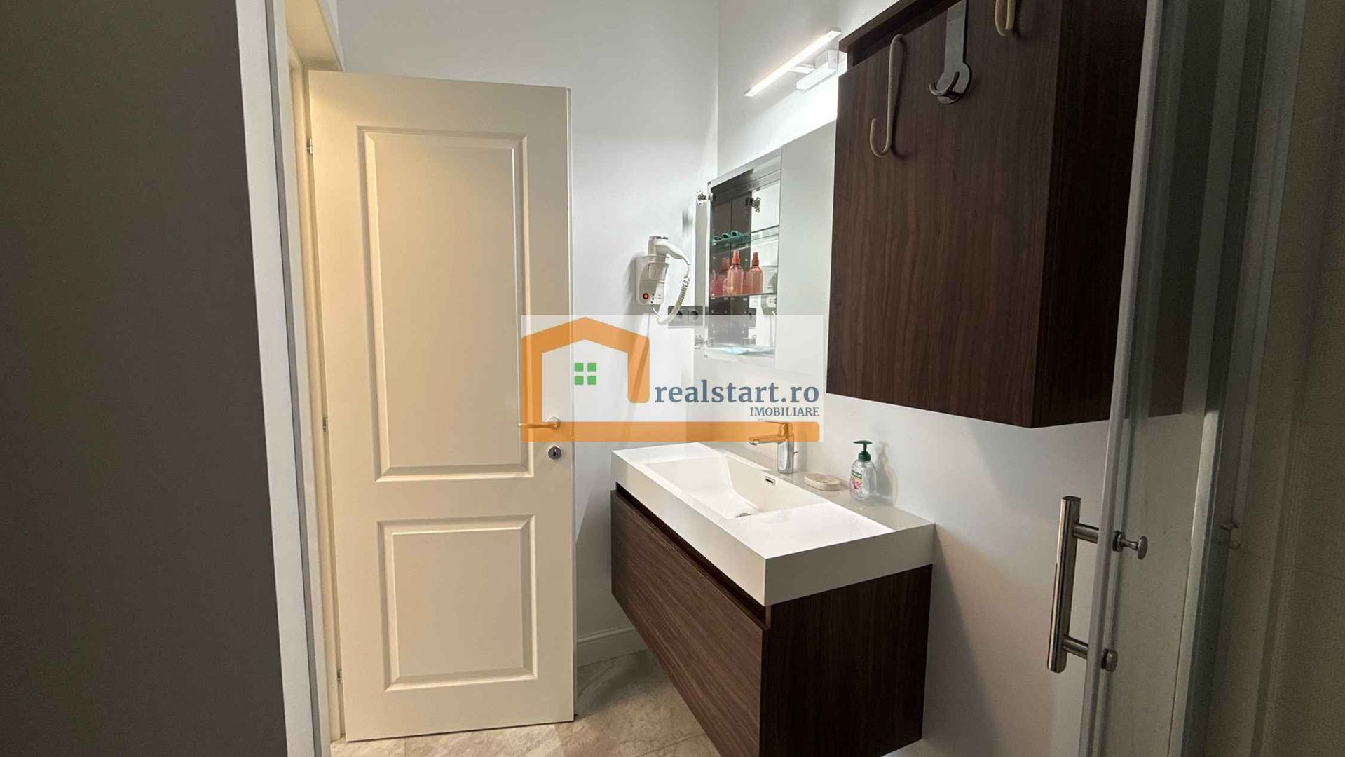 SeaView, Prima linie, 3/8, mobilat-utilat, terasa 15mp, centrala proprie - Poză 15