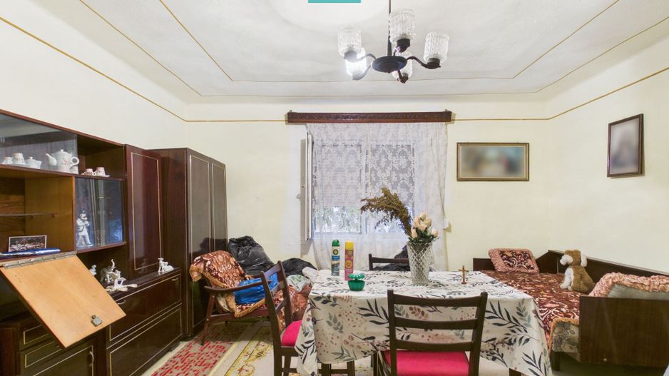 Casă  2 corpuri și 4 camere teren 1440 mp în Macea - Poză 6