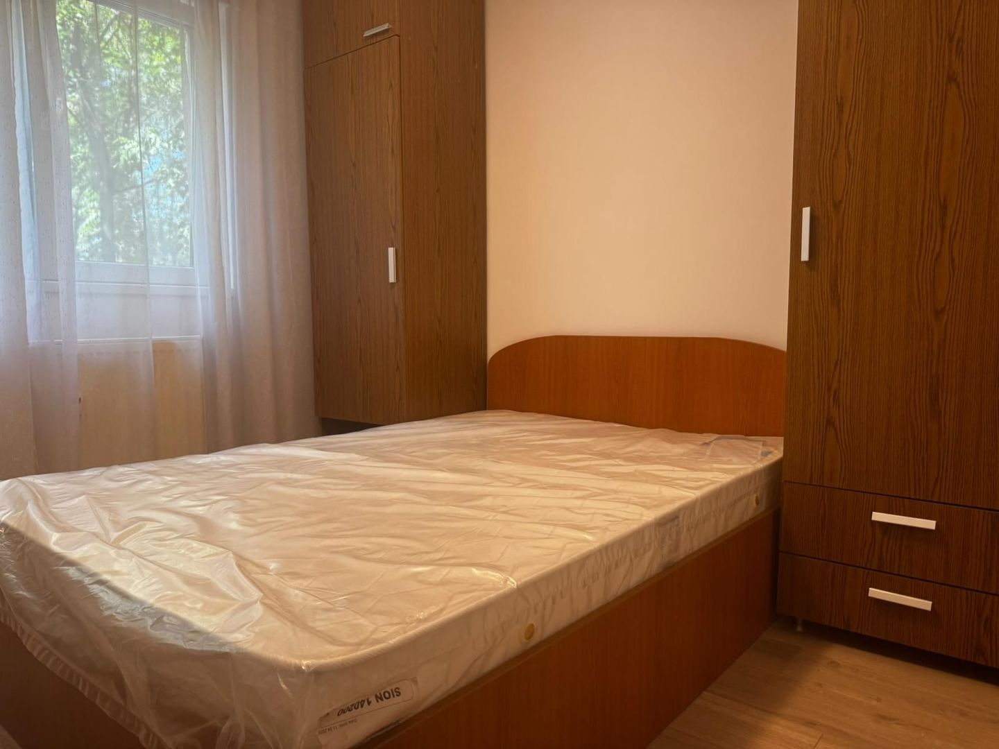 Apartament cu 2 camere modern, 8 minute Metrou Valea Ialomitei - Poză 7