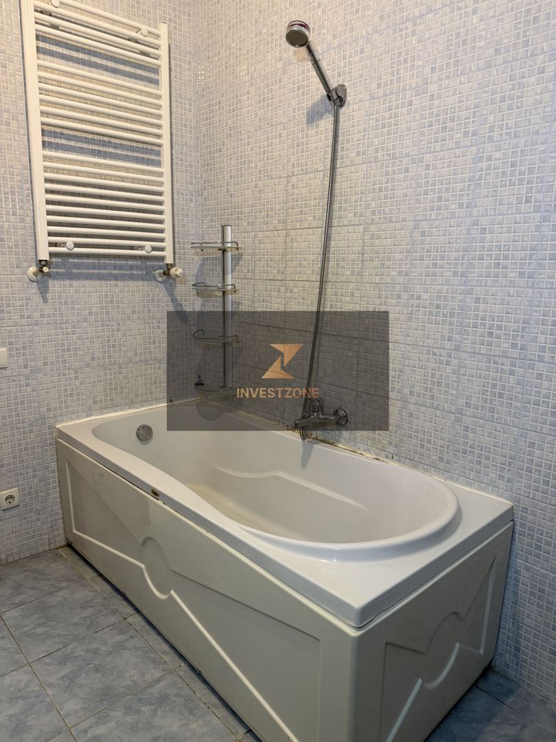 Apartament 3 camere spațios Oradea - Poză 19