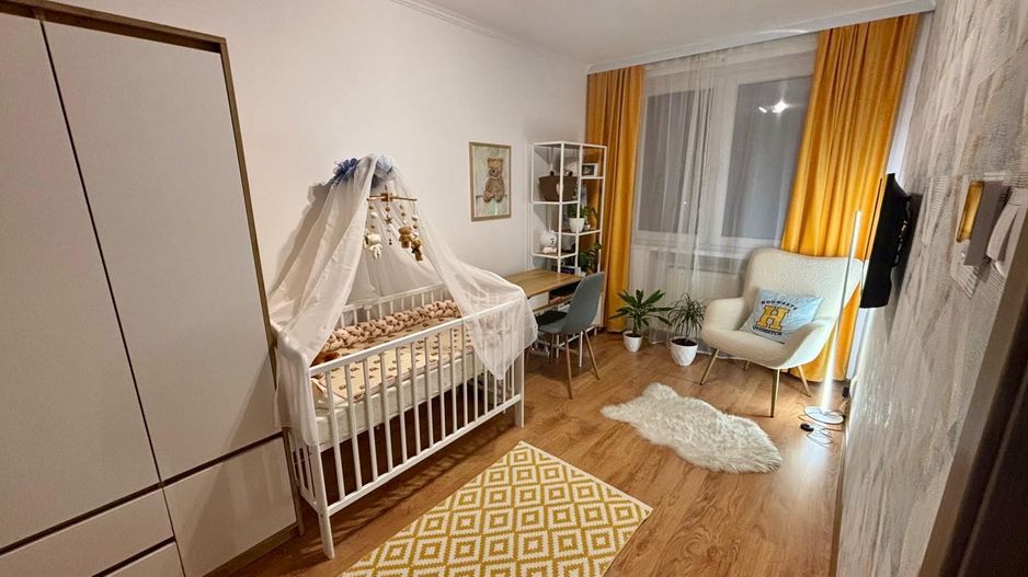 Apartament 3 camere Rogerius Etaj 2 - Poză 8