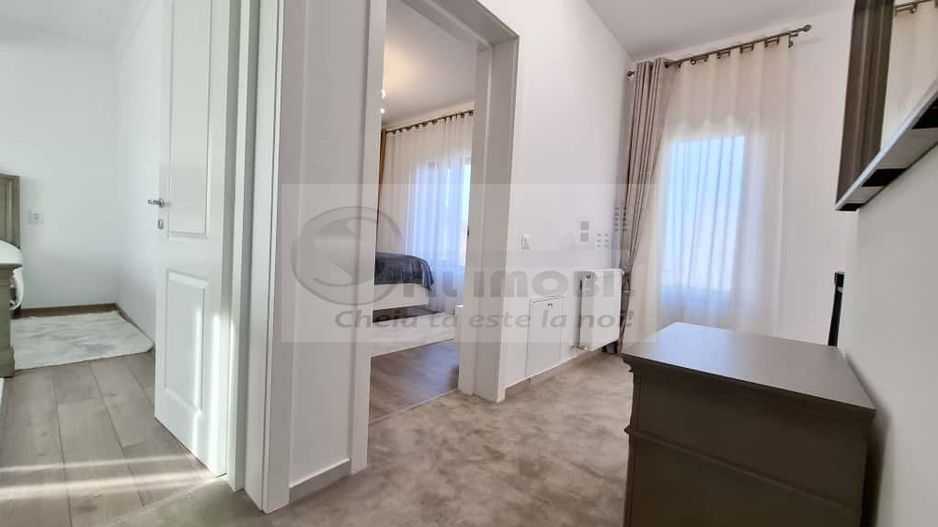 Vila tip duplex,  3 camere, 2 bai, libera, mobilata de lux, Barnova - Poză 17