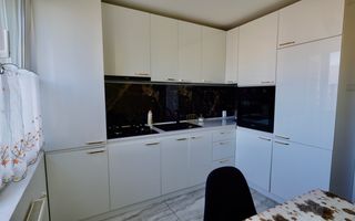 Apartament modern cu 2 camere în Codlea – complet renovat! - Poză 5