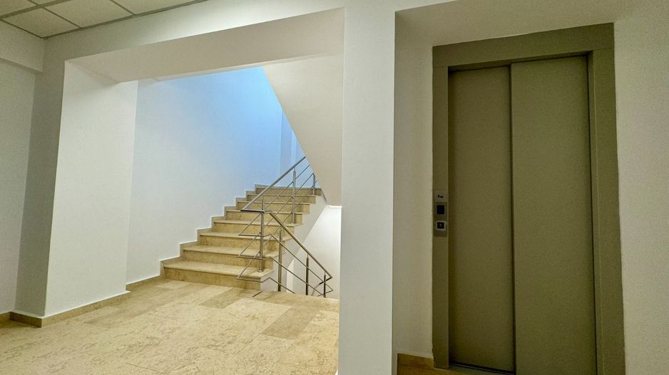 SENZATIONAL! Apartament 4 Camere Decomandate si Terasa  - Berceni - Poză 19