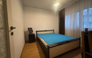 3 camere | zona excelenta | izolat interior | etaj intermediar | - Poză 11