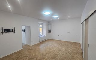 Apartament Ultracentral cu 2 camere complet renovat - de vânzare - Poză 4