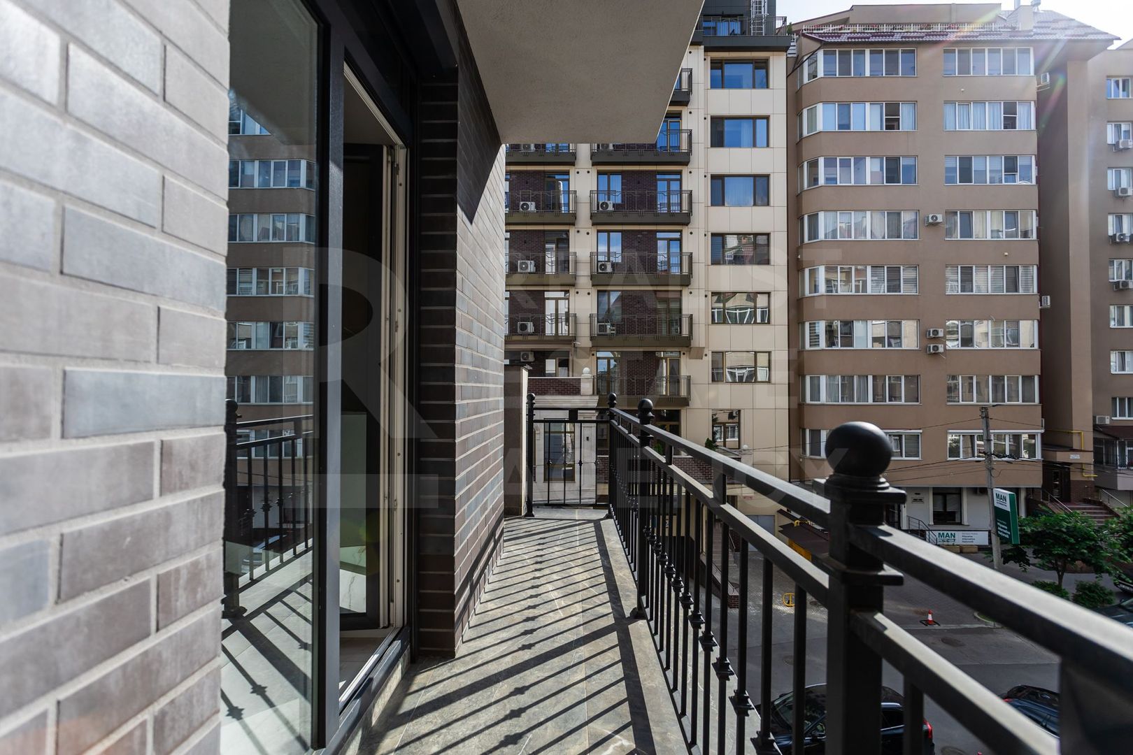 Chirie, apartament, 2 camere, str. Petru Movilă, sectorul Centru - Poză 20