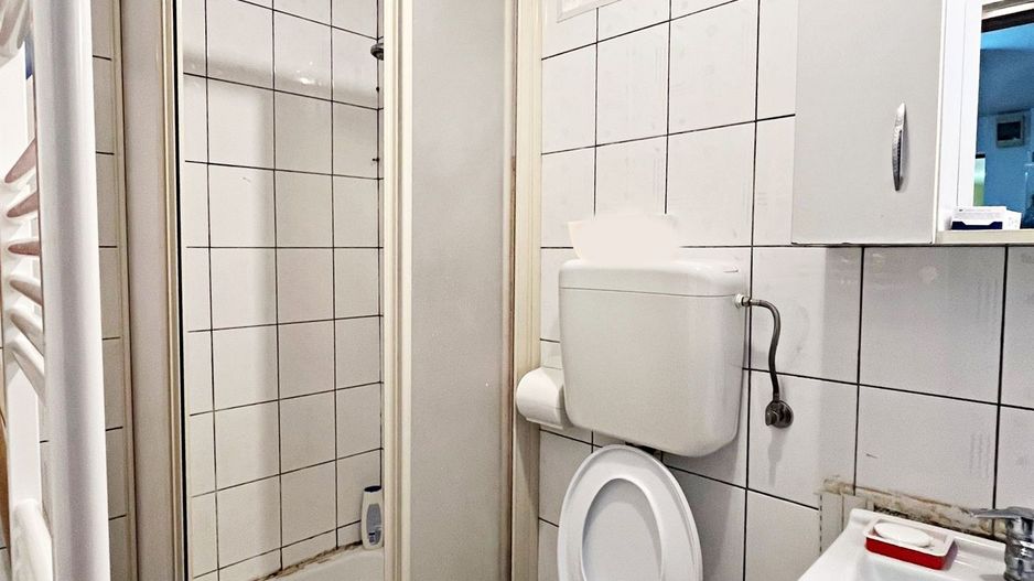 Casa de vanzare Ultracentral in zona Decebal, Oradea - Poză 16