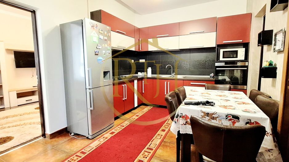 Oferim spre inchiriere apartament spatios, cu 3 camere, aproape de Nokia - Poză 13