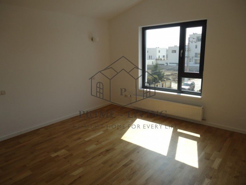 VILA CU 5 DORMITOARE SI PISCINA PRIVATA LA INCHIRIERE IN IANCU NICOLAE - Poză 10