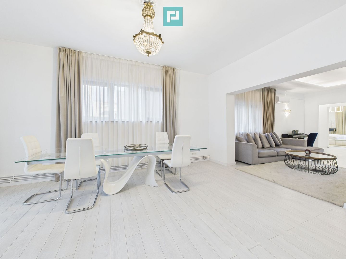 Apartament modern cu 4 camere pe Bulevardul Dacia - Poză 16