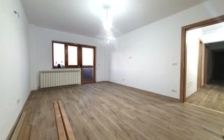 Apartament decomandat cu 3 camere, 66 mp., Calea București - Poză 3