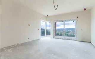 Duplex modern in Voronet, 136 mp utili, garaj si teren 325 mp - Poză 13