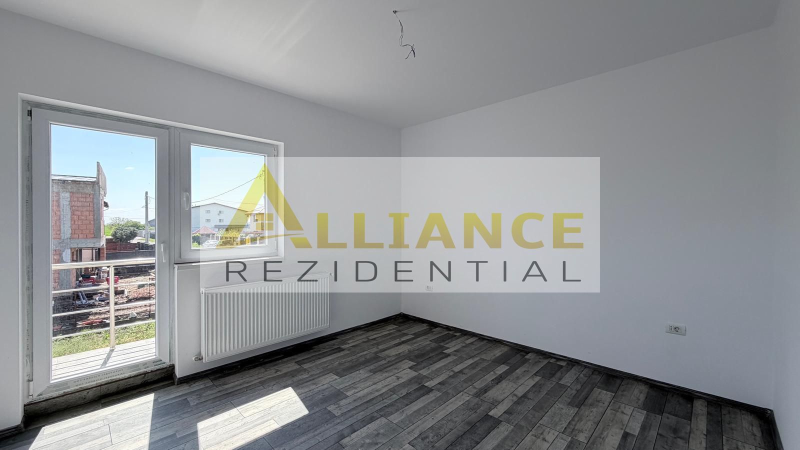 Casa Individuala - 5 camere - 2 bai - 468mp teren - Poză 9