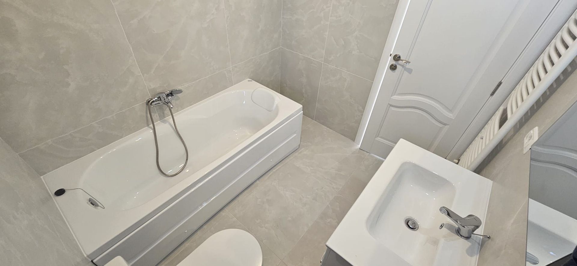 Duplex De Vanzare I Ipotesti, Suceava I Pret: 140.000 € - Poză 20