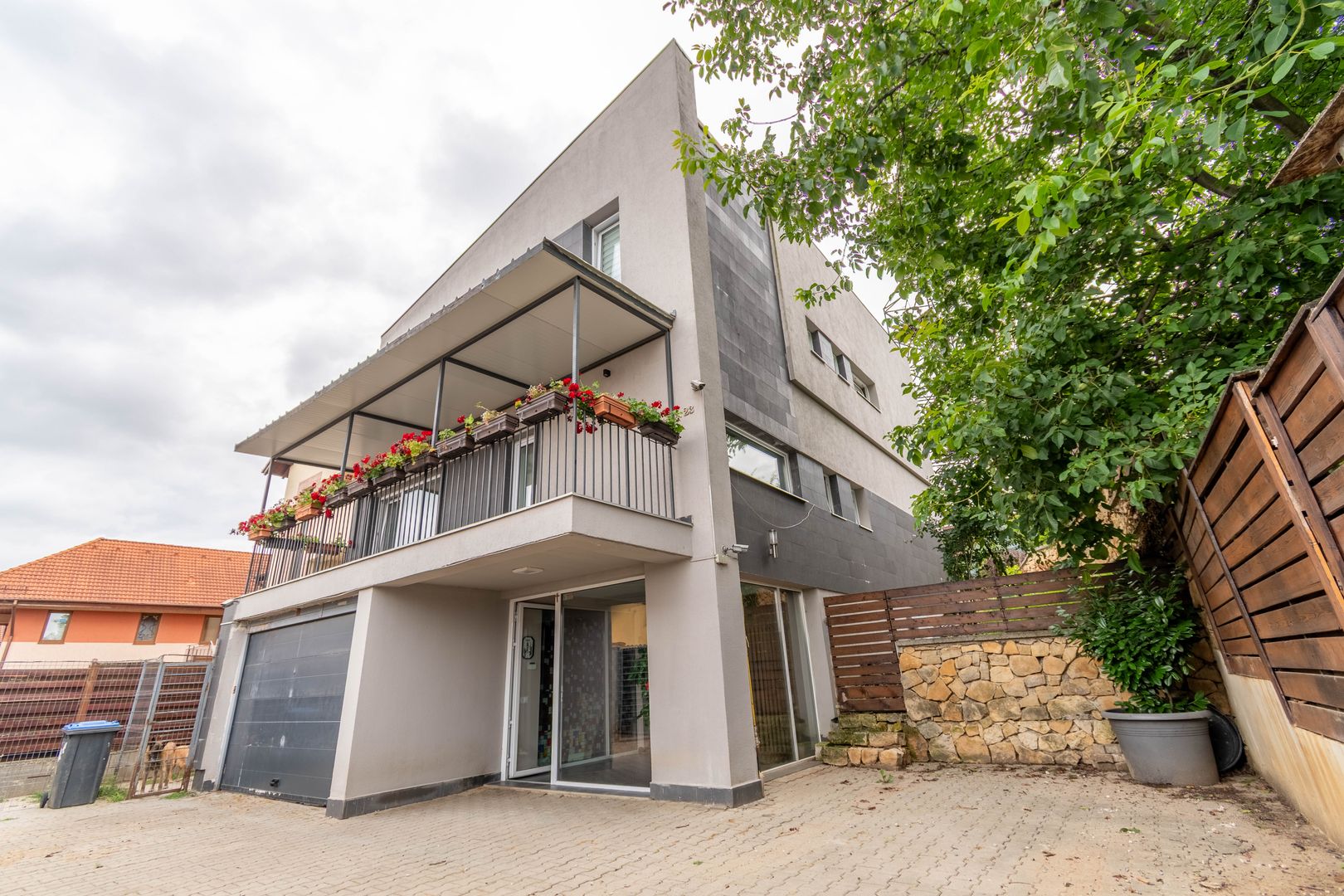 Casa unifamiliala de vanzare in Cluj-Napoca, zona Europa 200 mp utili - Poză 1
