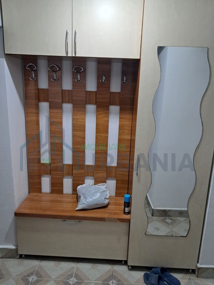 Apartament 3 camere de închiriat, 72 mp, etaj 1, Târgu Frumos, zonă centrală/liniștită - Poză 1