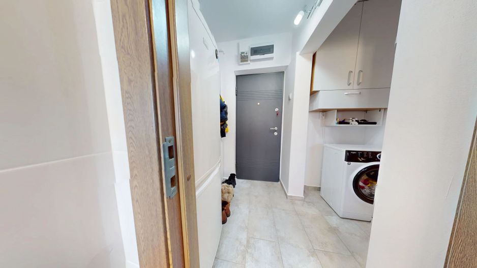 Garsoniere renovate,mobilate la schimb sau vanzare - Poză 14