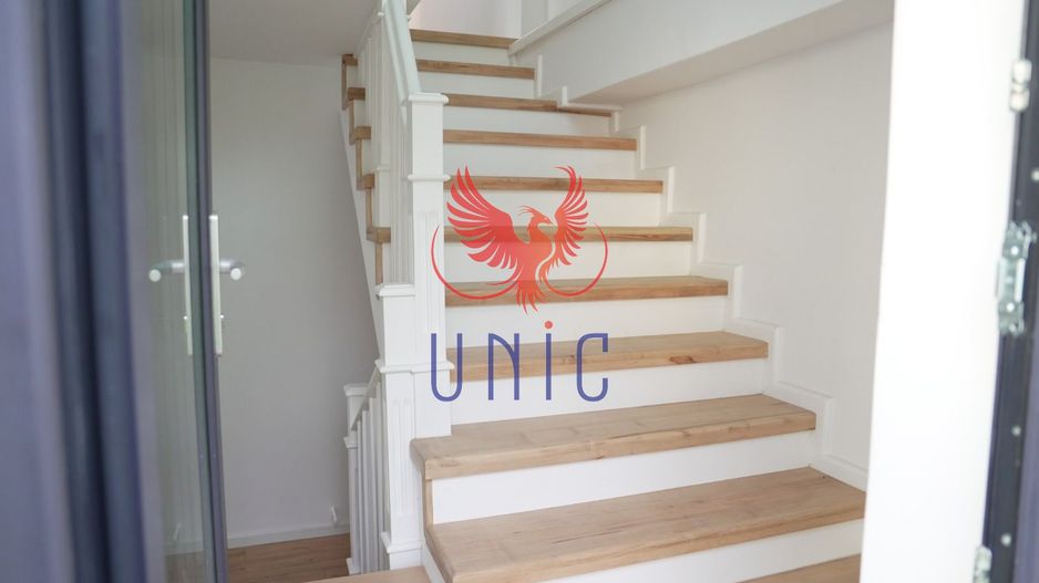 Vila superba cu piscina, zona ultracentrala - Poză 11